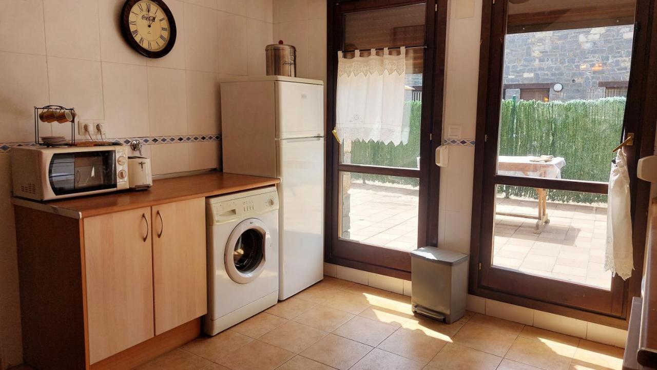 Apartamentos Castiello De Jaca 3000 Zewnętrze zdjęcie